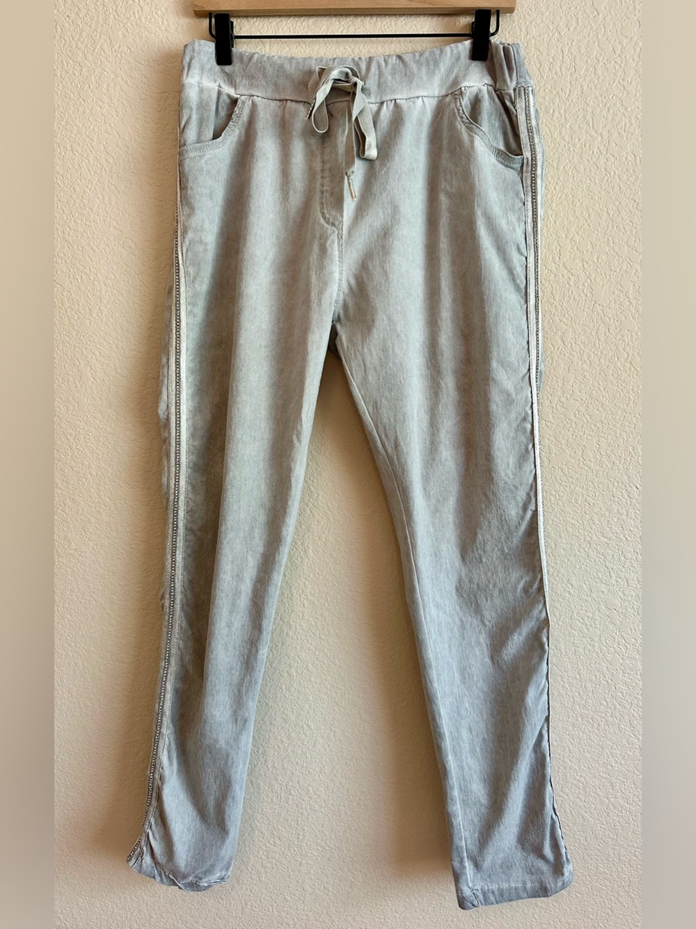 Venti6 Jogger Pants Gray Pigment Dyed Rhinestone Accent Women’s L Luxury Italy